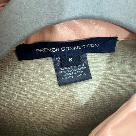 French Connection Crolenda PU button down shirt clay nude - Picture 5 of 7